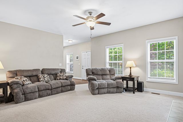 1283 North Mill RD, Salem, VA 24153