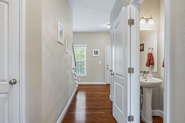 1283 North Mill RD, Salem, VA 24153