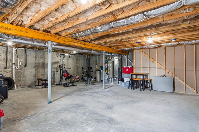1283 North Mill RD, Salem, VA 24153
