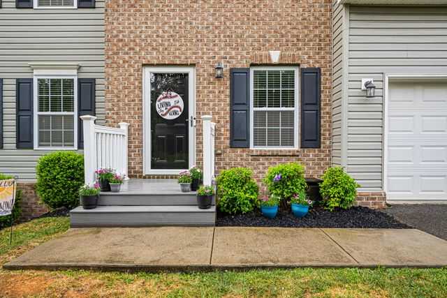 1283 North Mill RD, Salem, VA 24153