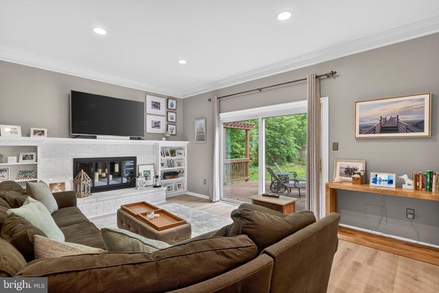 HITCHING POST LN, Alexandria, VA 22308