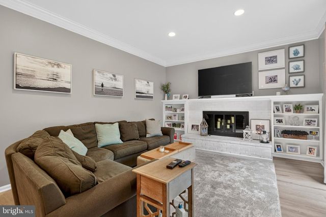 HITCHING POST LN, Alexandria, VA 22308