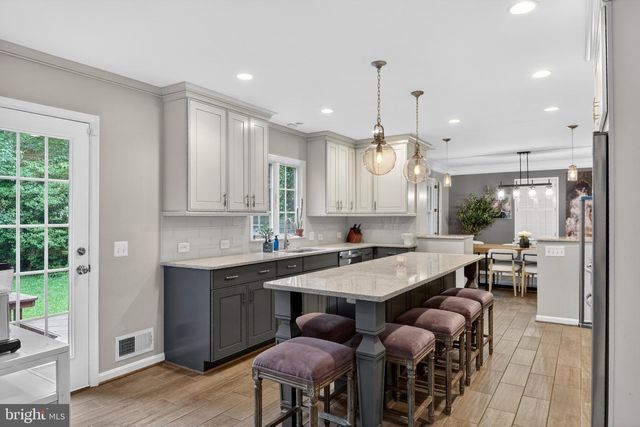 HITCHING POST LN, Alexandria, VA 22308