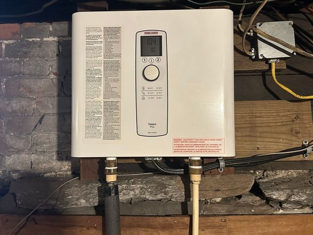 133 Hampden Street, West Springfield, MA 01089