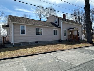 133 Hampden Street, West Springfield, MA 01089