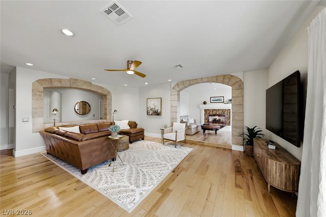2438 Tour Edition Drive, Henderson, NV 89074