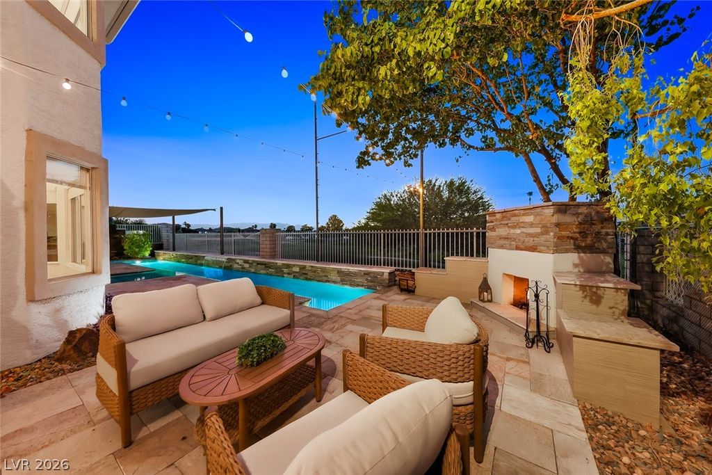 2438 Tour Edition Drive, Henderson, NV 89074