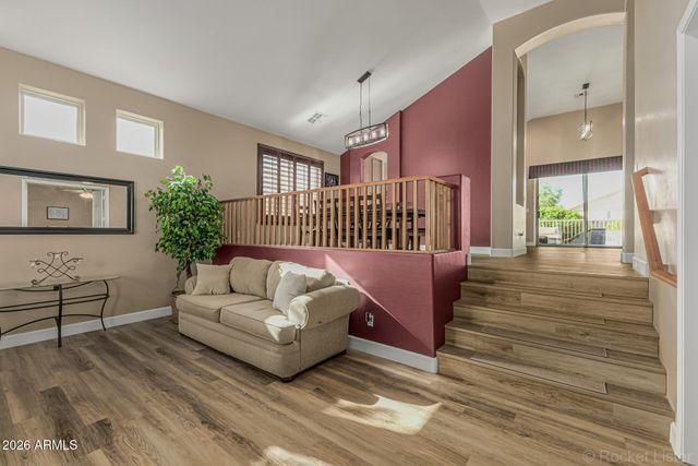 2540 E HAZELTINE Way, Chandler, AZ 85249