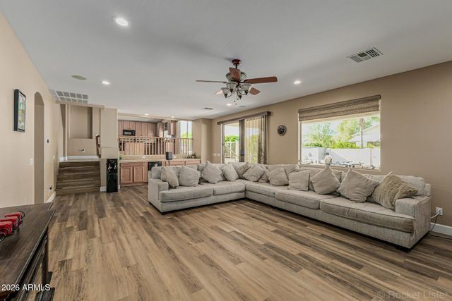 2540 E HAZELTINE Way, Chandler, AZ 85249