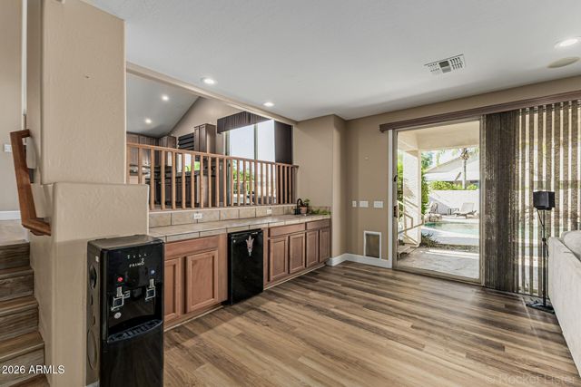 2540 E HAZELTINE Way, Chandler, AZ 85249