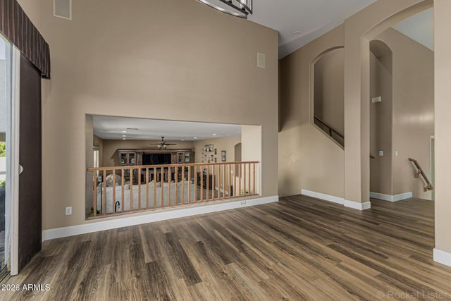 2540 E HAZELTINE Way, Chandler, AZ 85249