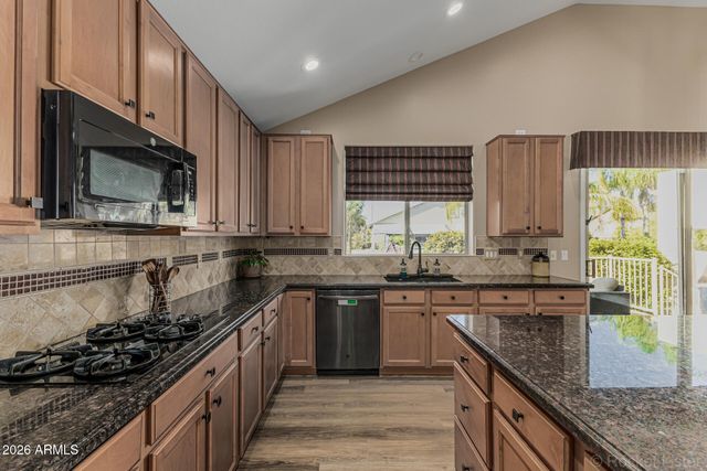 2540 E HAZELTINE Way, Chandler, AZ 85249