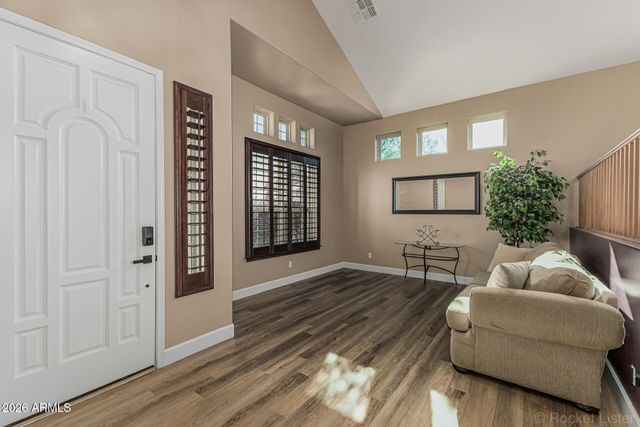 2540 E HAZELTINE Way, Chandler, AZ 85249