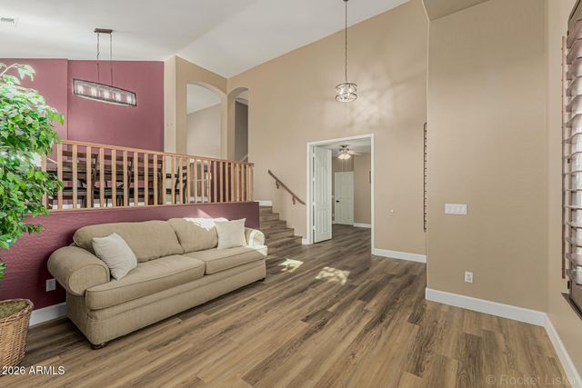 2540 E HAZELTINE Way, Chandler, AZ 85249