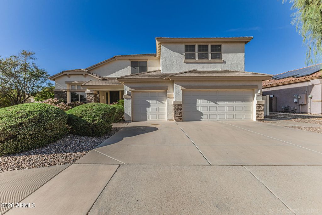 2540 E HAZELTINE Way, Chandler, AZ 85249