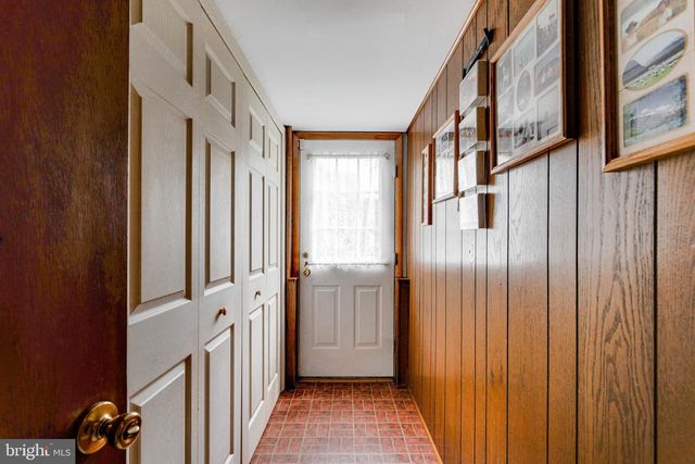 108 BRENTWOOD DR, Mount Laurel, NJ 08054