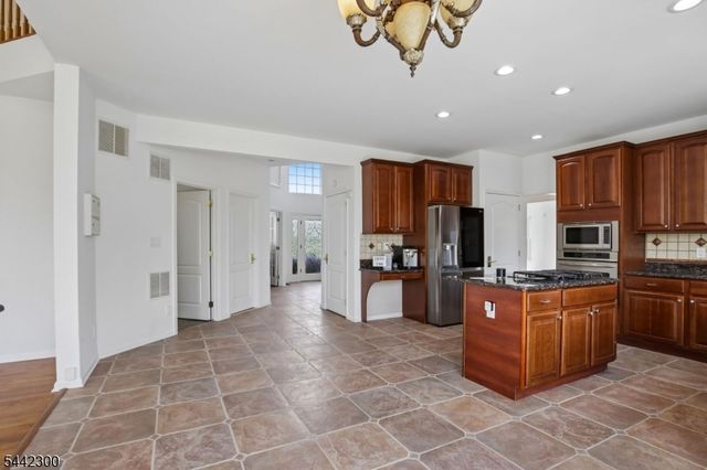 1 Ferris Wheel Dr, West Amwell Twp., NJ 08530