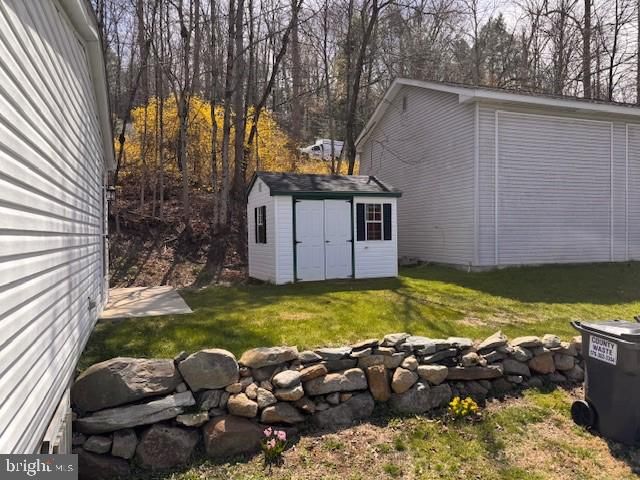 1215 BLUE MOUNTAIN CIR, Saylorsburg, PA 18353