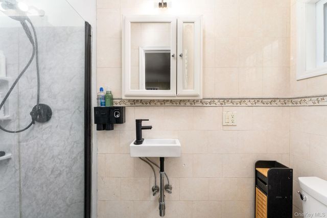 4 Rowe Street, Coram, NY 11727