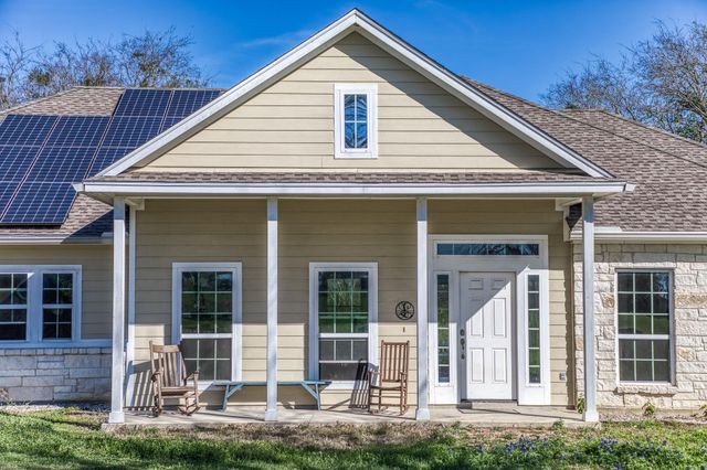 6510 Ganske Road, Burton, TX 77835