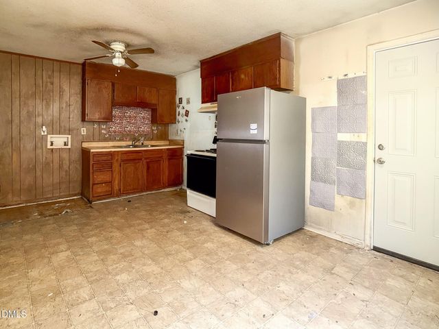 524 Tuliptree Road, Hillsborough, NC 27278