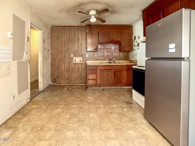 524 Tuliptree Road, Hillsborough, NC 27278