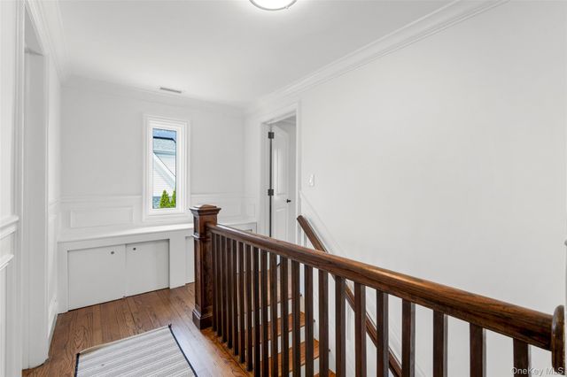 200 Larchmont Avenue, Larchmont, NY 10538