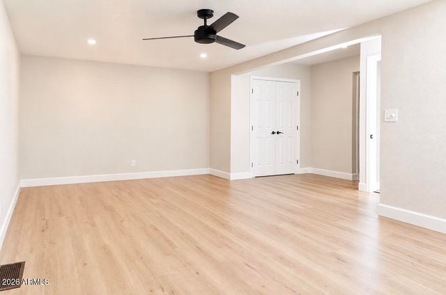 2524 S EL PARADISO Drive 99, Mesa, AZ 85202