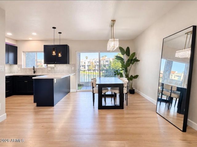 2524 S EL PARADISO Drive 99, Mesa, AZ 85202