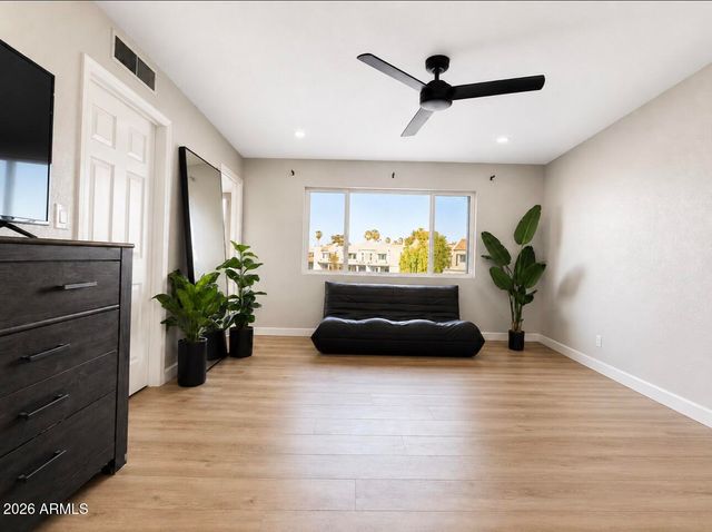 2524 S EL PARADISO Drive 99, Mesa, AZ 85202