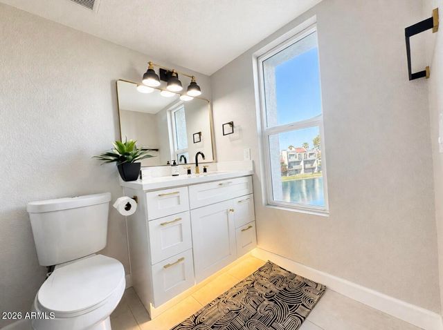 2524 S EL PARADISO Drive 99, Mesa, AZ 85202
