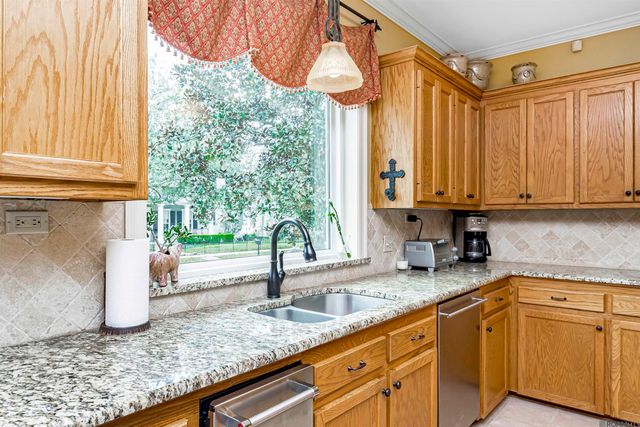 243 Summer Ridge Dr, Saint George, LA 70810