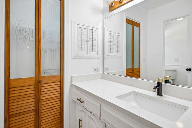1712 Copper Creek Drive, Plano, TX 75075