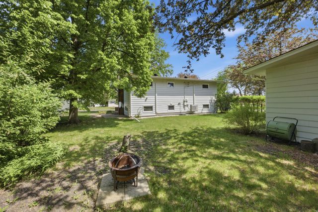 3002 8th Street N, Fargo, ND 58102