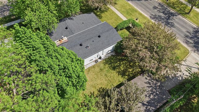 3002 8th Street N, Fargo, ND 58102