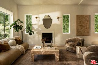 5651 Clinton Street, Los Angeles, CA 90004