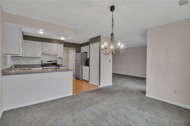 45 Bee Hunter Court D, Amherst, NY 14051