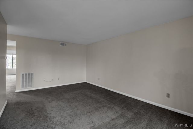 45 Bee Hunter Court D, Amherst, NY 14051