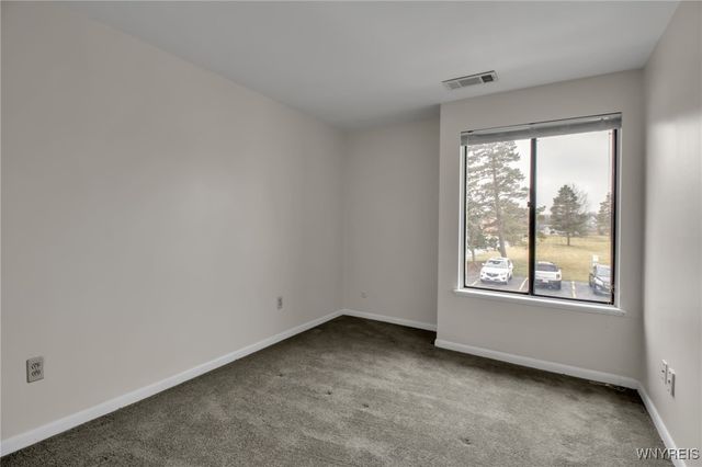 45 Bee Hunter Court D, Amherst, NY 14051