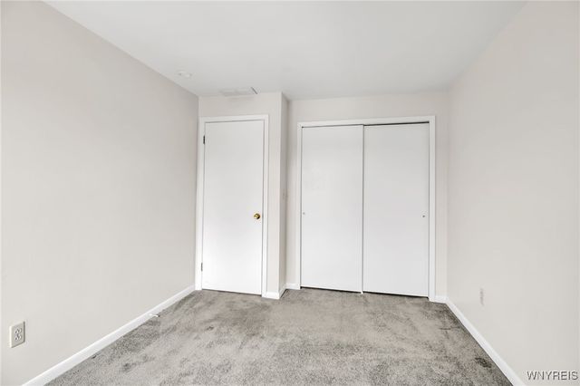 45 Bee Hunter Court D, Amherst, NY 14051