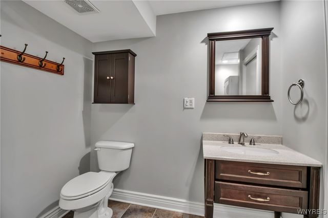 45 Bee Hunter Court D, Amherst, NY 14051