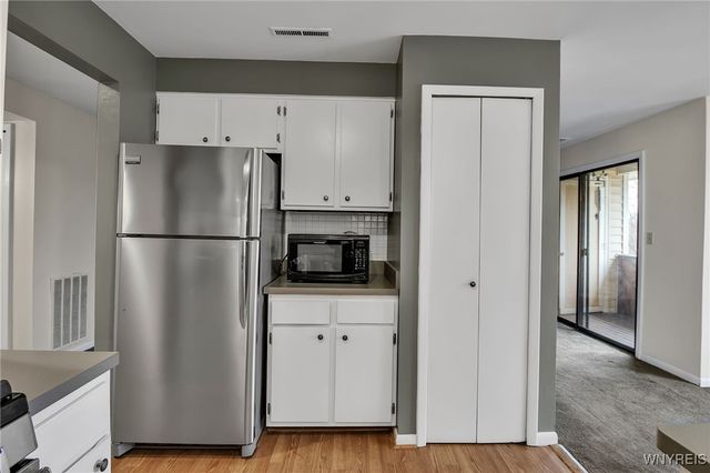 45 Bee Hunter Court D, Amherst, NY 14051