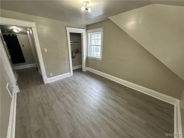 2247 Cleveland Avenue, Niagara Falls, NY 14305