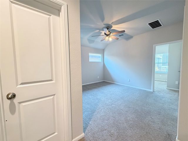 4808 Sparkling Pathway, Haltom City, TX 76117