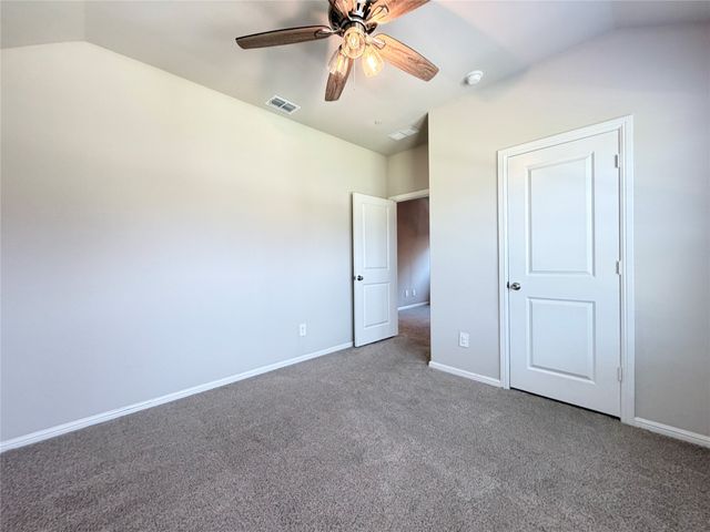 4808 Sparkling Pathway, Haltom City, TX 76117