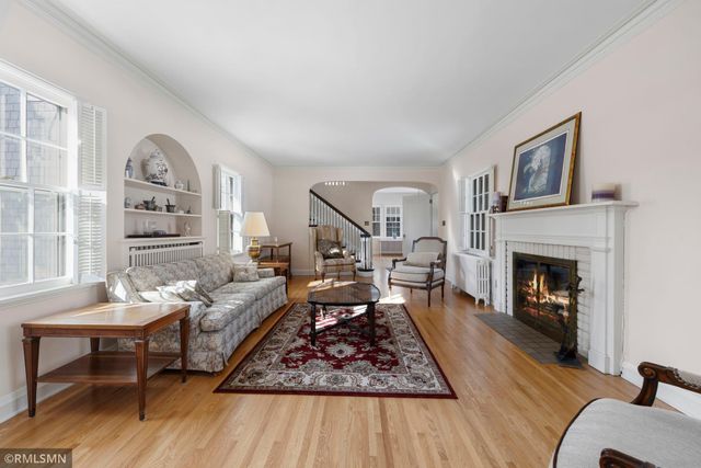 5128 Irving Avenue S, Minneapolis, MN 55419