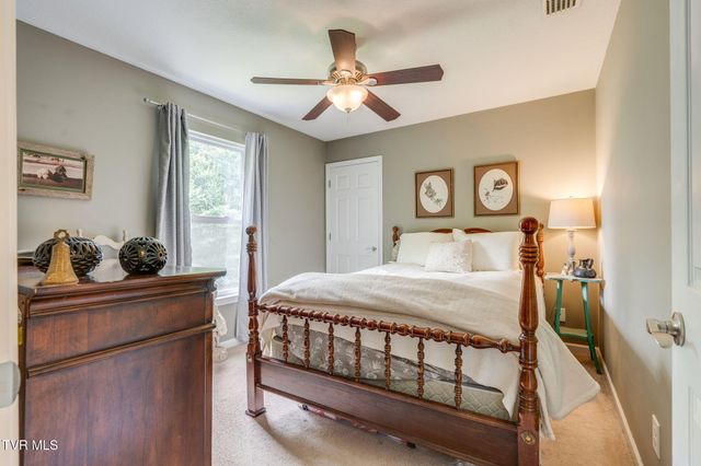 223 Atoll Way, Jonesborough, TN 37659