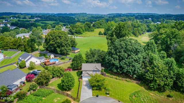 223 Atoll Way, Jonesborough, TN 37659