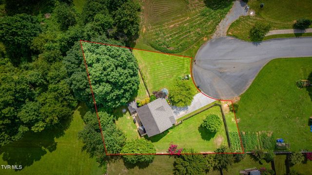 223 Atoll Way, Jonesborough, TN 37659