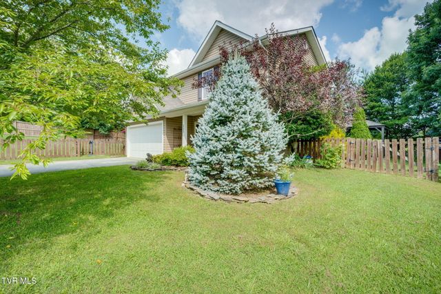 223 Atoll Way, Jonesborough, TN 37659